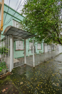 Image 20 - 878675