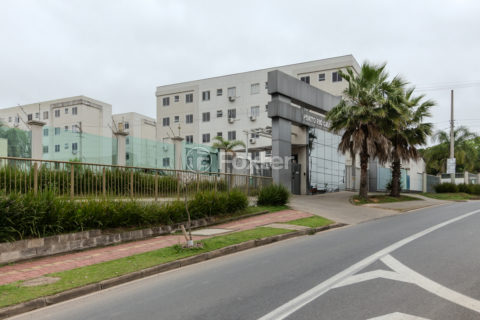 Image 29 - 884909