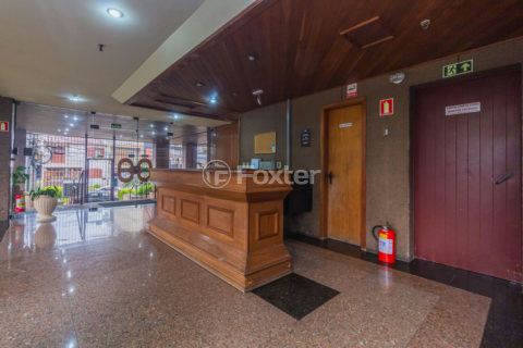 Image 3 - 15730
