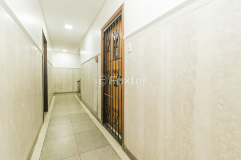 Image 35 - 957554