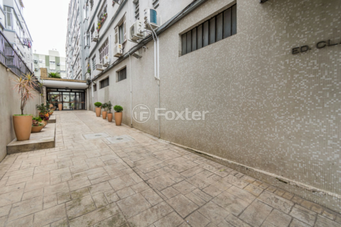 Image 38 - 233683