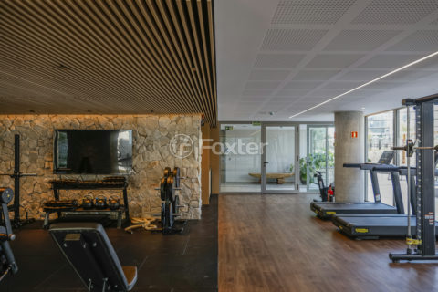 Image 30 - 225132