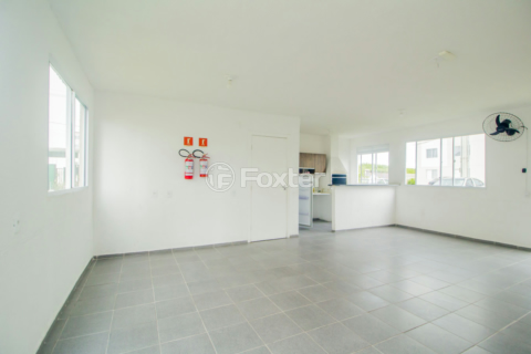Image 33 - 982585