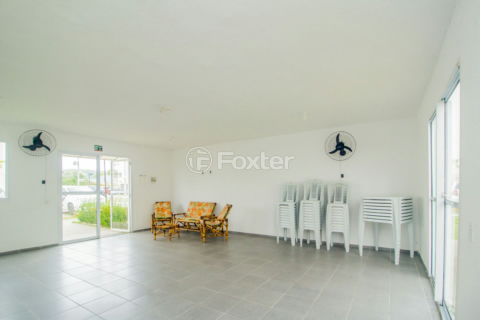 Image 35 - 982585