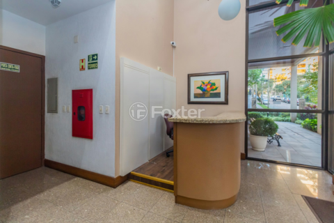 Image 36 - 897625