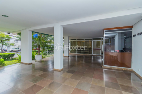 Image 27 - 915014