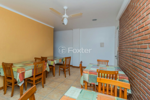 Image 30 - 915014