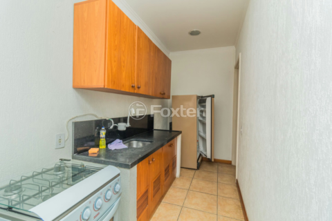 Image 33 - 915014