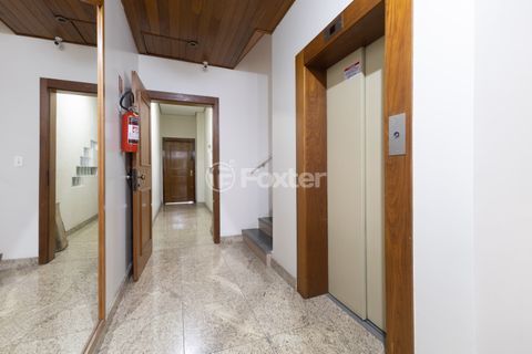 Image 44 - 1011265