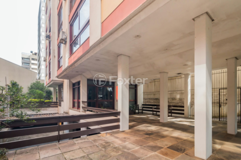 Image 39 - 833675