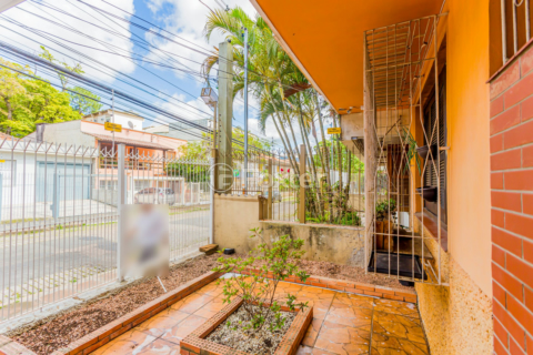 Image 21 - 225594