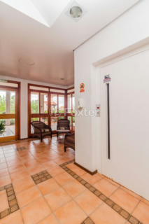 Image 31 - 225828