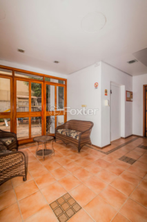 Image 32 - 225828