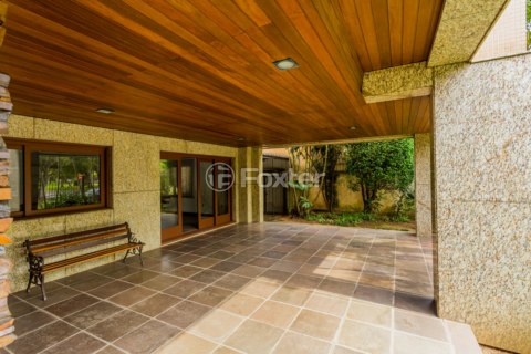 Image 36 - 225743