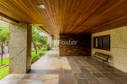Image 39 - 225743
