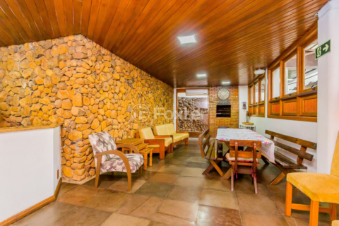 Image 32 - 893981