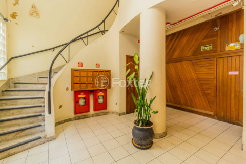 Image 31 - 1013790