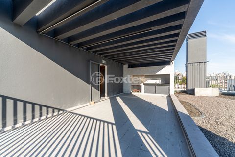 Image 9 - 228615