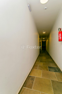 Image 32 - 967028