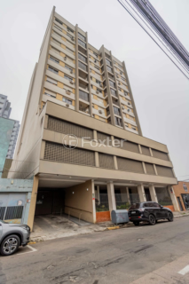 Image 17 - 379425