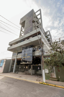 Image 3 - 133990