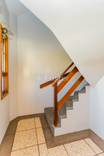Image 32 - 1035656