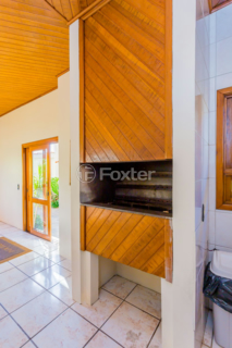 Image 37 - 1035656