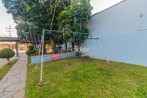 Image 39 - 869323