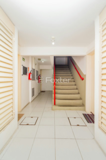 Image 34 - 866628