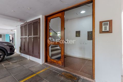 Image 24 - 941825