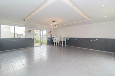 Image 19 - 271112