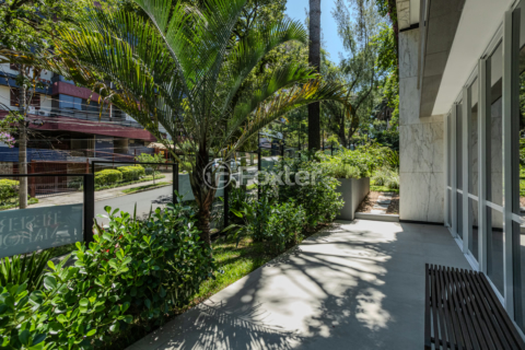 Image 48 - 265521