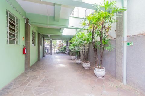 Image 22 - 848665