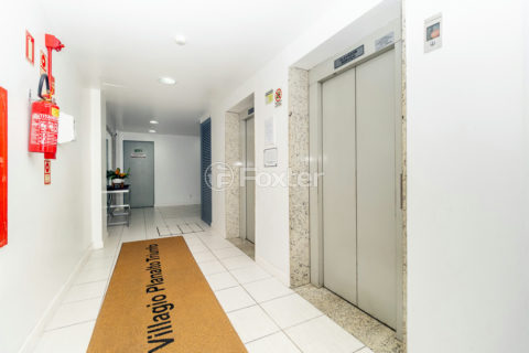 Image 40 - 203630