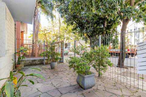 Image 30 - 930625