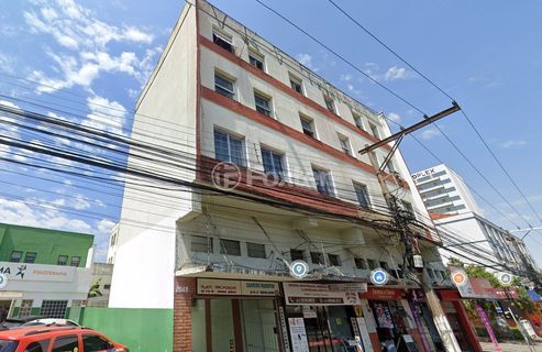 Image 28 - 979867