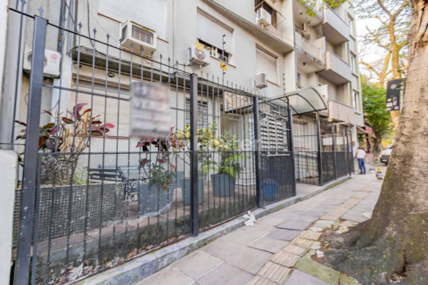 Image 22 - 228226