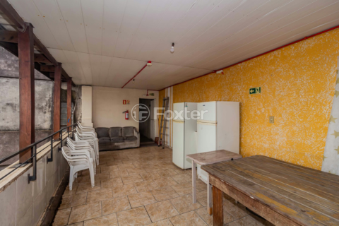 Image 23 - 859934