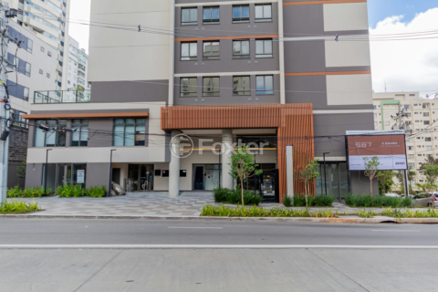 Image 4 - 1007503