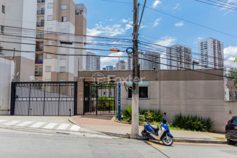 Image 32 - 1030723