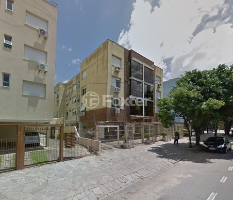 Image 25 - 984794