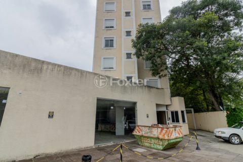 Image 29 - 987410