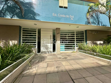 Image 21 - 747676