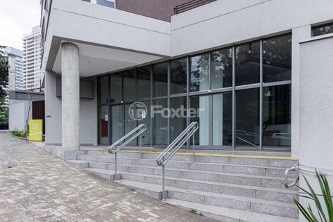 Image 6 - 188071
