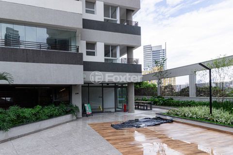 Image 5 - 188071
