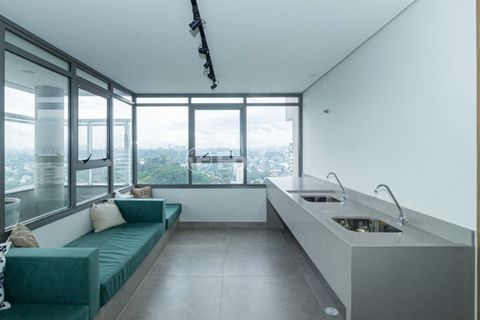 Image 18 - 188071