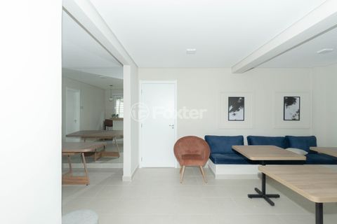 Image 32 - 1031759