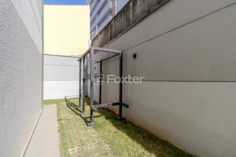 Image 31 - 1015028