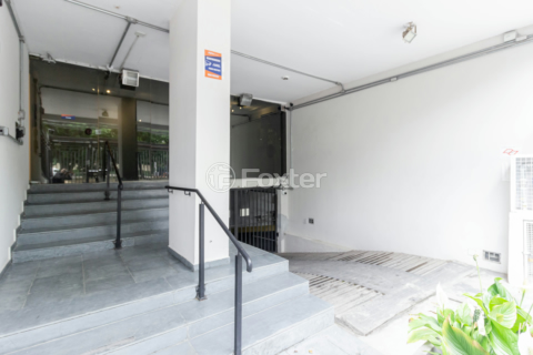 Image 50 - 972666
