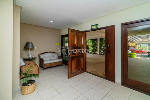 Image 31 - 980889